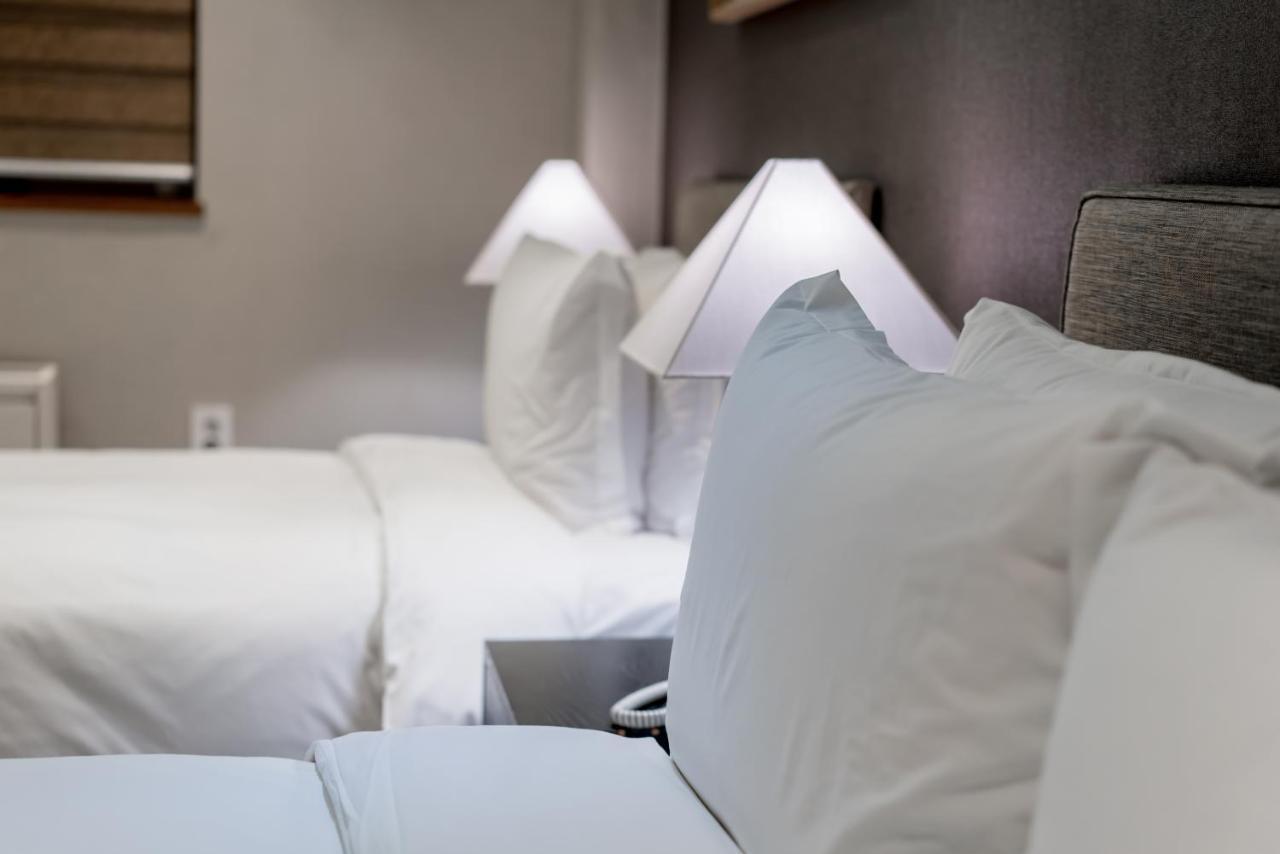 Oriens Hotel&Residences Myeongdong Seoul Exteriör bild